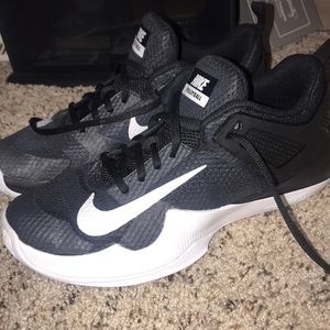Women’s Nike Air Zoom Hyperace Volleyball Shoes